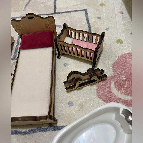 Kid Kraft‎ Victorian Doll house furniture’s - Picture 11 of 11